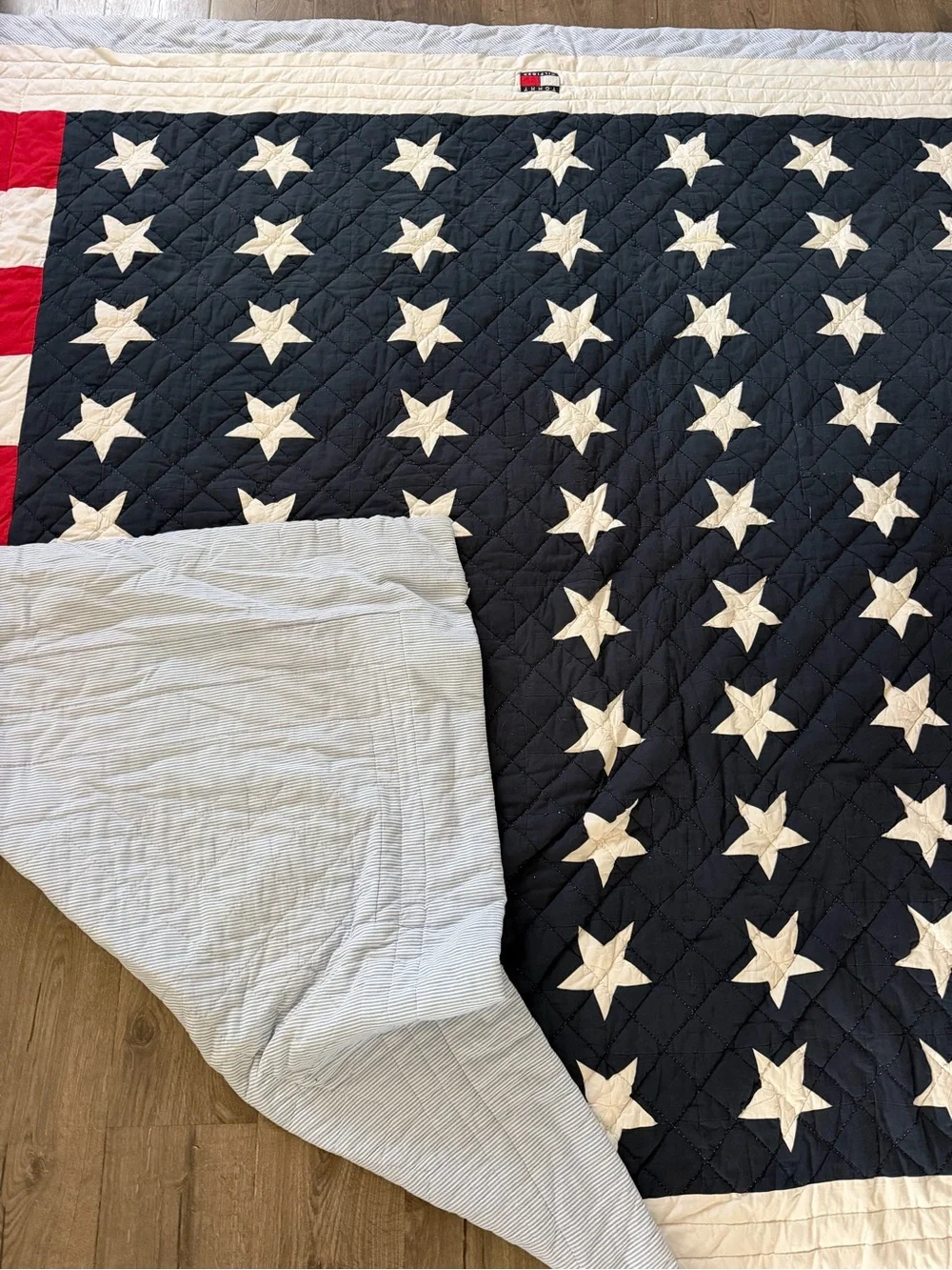 Tommy Hilfiger American Flag Quilt Stars Stripes Approximately 85”x100” Read Des